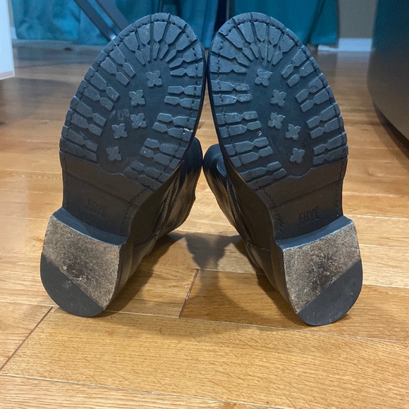 Super Cute!! Authentic Frye boots! Size 5.5 - Picture 5 of 7